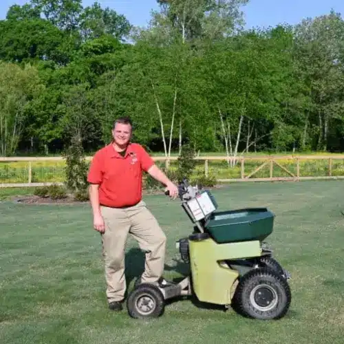 Lawn care services in North Alabama and Southern Tennessee by United Pest & Turf Control